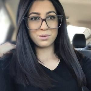 Meet your Posher, Arielle